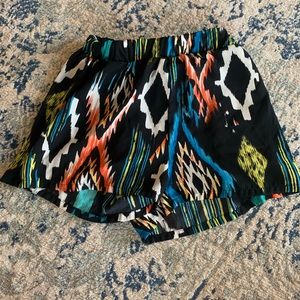 Boutique multi color shorts